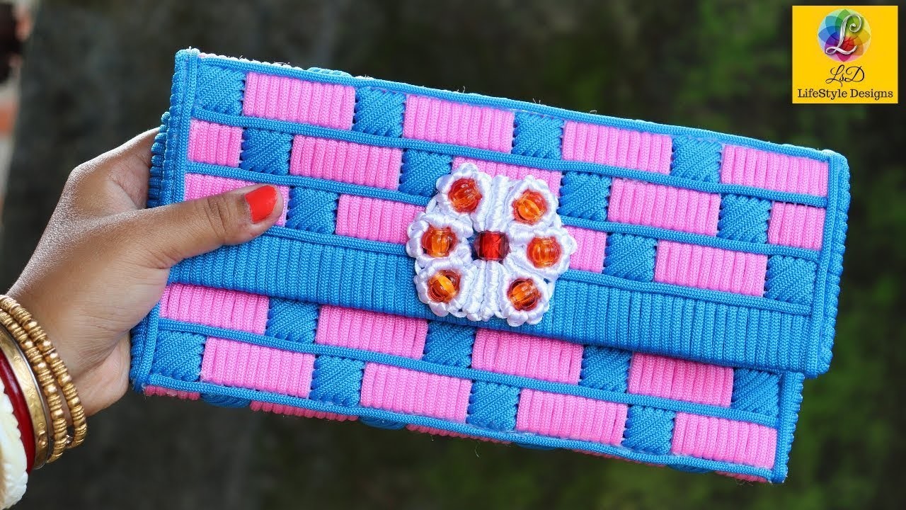 macrame hand purse