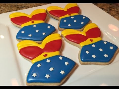 Wonder Woman Outfit Cookies(How To)