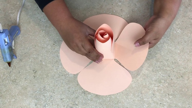 How to Assemble 15" Medium size Rose Using only 12 sheets of Paper