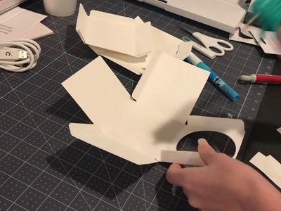 How To Customize A Design Space Box for An Ornament Box with Your Cricut