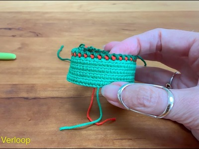 Double Crab Stitch edging left handed