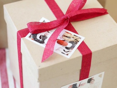 DIY Holiday Photo Gift Wrapping Idea