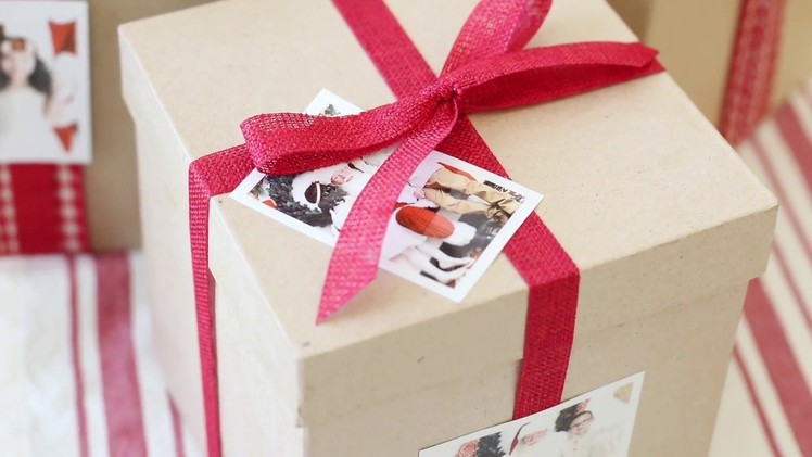 DIY Holiday Photo Gift Wrapping Idea