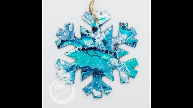 (92) Pretty Blue Acrylic Pour.Dip Christmas Ornaments!!