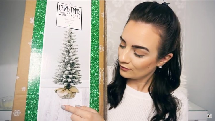 CHRISTMAS HOME DECOR HAUL | THEMES, COLOURS AND CRAFTS | CARLY JADE DRAKE