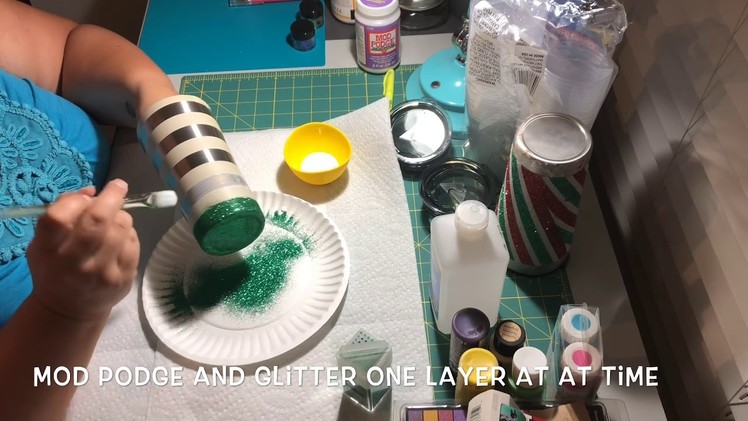 Glitter tumbler tutorial: horizontal stripes