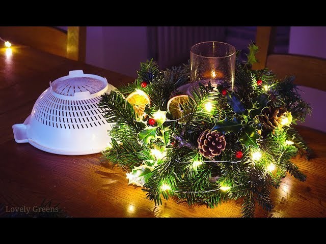 Make this natural Christmas decoration with a COLANDER