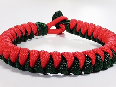 Paracord Bracelet: Two Color Snake Knot Bracelet Design