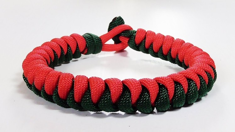 Paracord Bracelet: Two Color Snake Knot Bracelet Design
