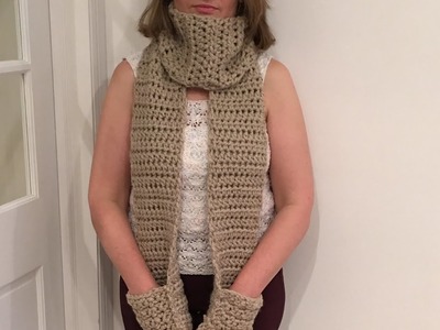 Crochet scarf with pockets grit stitch and half double crochet stitch