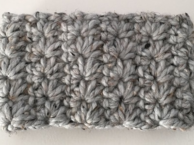 Crochet headband with button star stitch