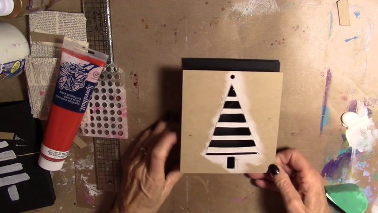 E-Z How to Create a Christmas Tree Stencil