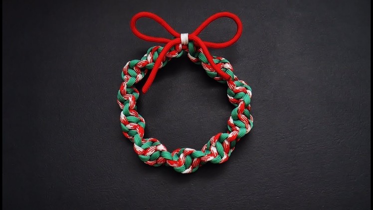 How To Make a Paracord Christmas Wreath | Spiral Paracord Wreath Tutorial