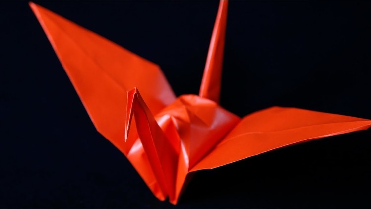 Origami: Folding a Paper Crane | nippon.com