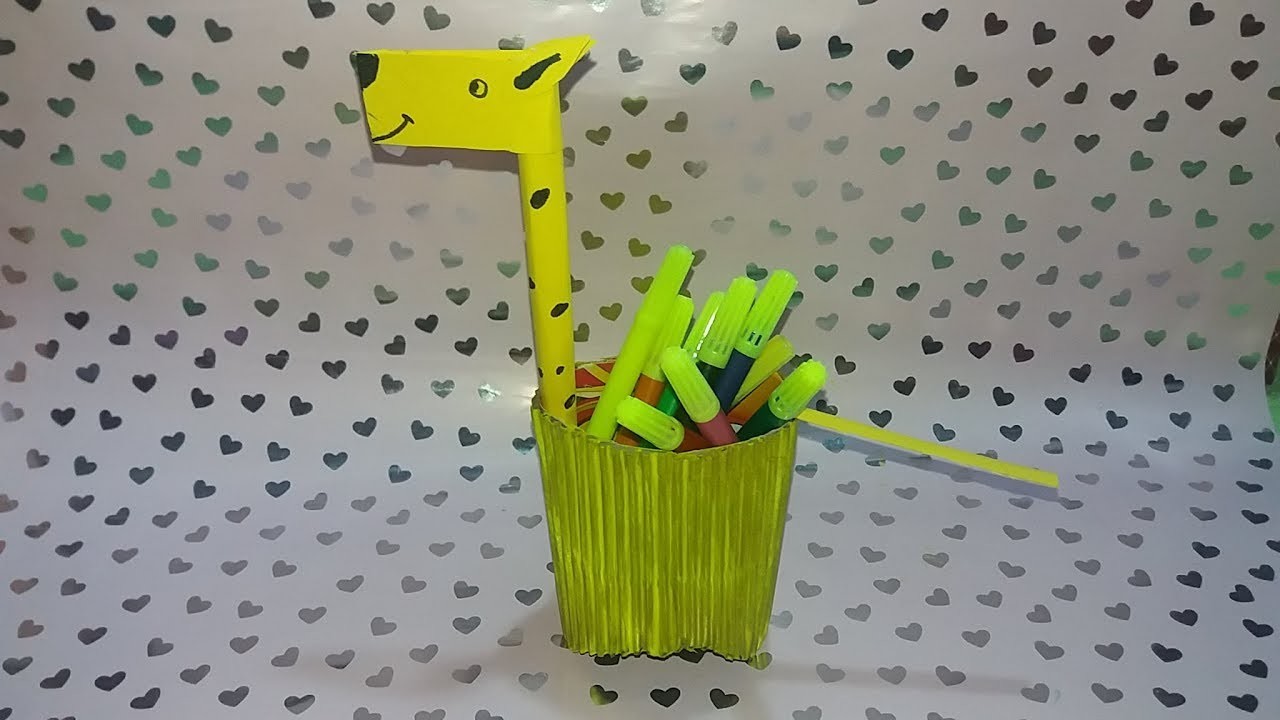 Handmade cute pen Holder DIY Pen Stand Best out of waste