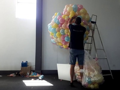 Hot Air Balloon Sculpture - Time Lapse