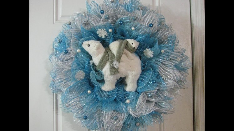 How to make Carmen's, Christmas polar bear Wreath