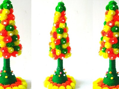 CHRISTMAS TREE DECORATING.COLOURFUL WOOLEN CHRISTMAS TREE.WOOLEN CRAFT IDEAS