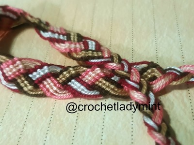 Friendship bracelet braid pattern