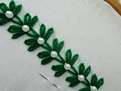 Hand embroidery: lazy daisy border design