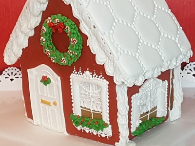Little Red Gingerbread House (How to) christmas