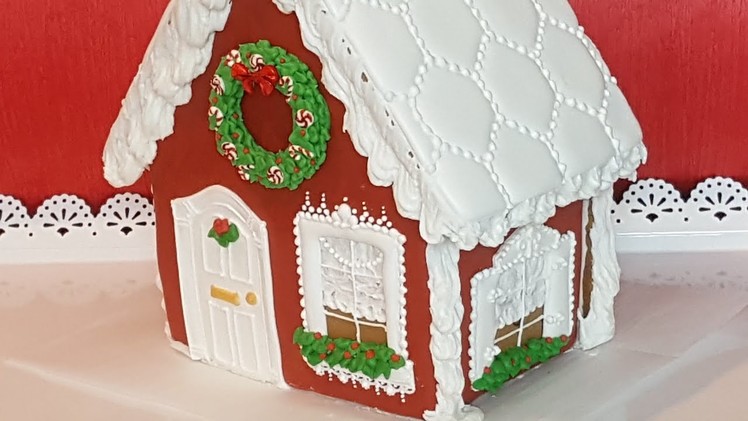 Little Red Gingerbread House (How to) christmas