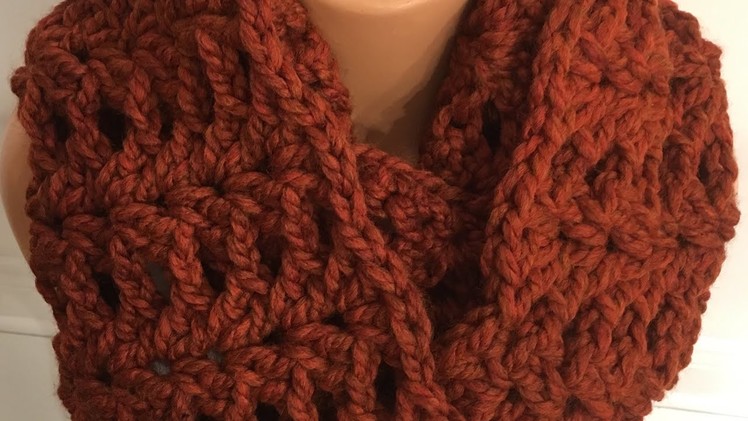 Crochet chunky infinity scarf easy crochet