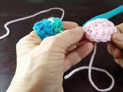 How to crochet a snout for your crochet pig