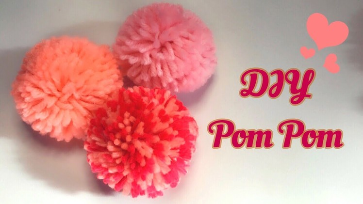 DIY Pom Poms - Super FAST Pom Poms with your hand