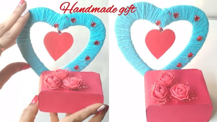 Unique Valentine's day gifts ll Handmade gifts ll Diy showpiece ll Best out of waste