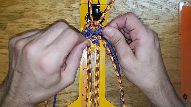 SHORT TUTORIAL- How to make the Disaster Loop paracord  bracelet