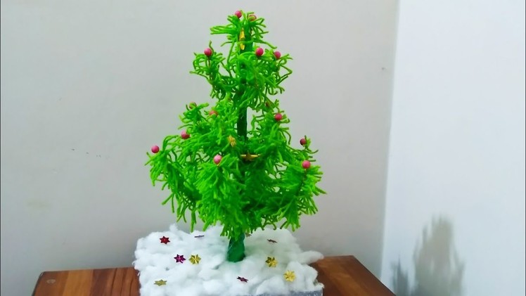 How to make an easy Christmas Tree.Woolen Christmas Tree.DIY