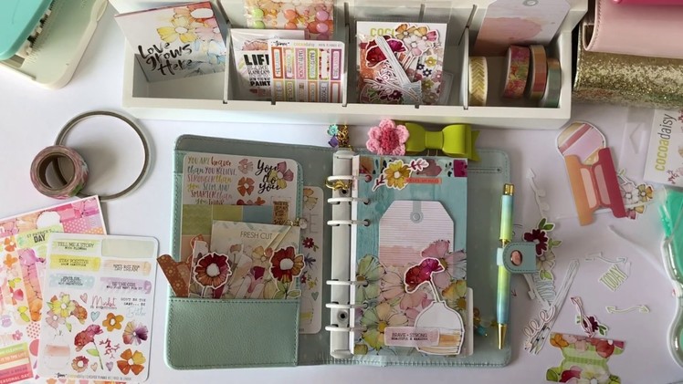 Create an easy pocket dashboard for your planner.-Cocoa Daisy.