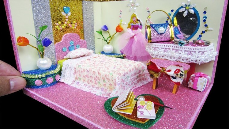 DIY Miniature Dollhouse Room ~ Cinderella Room Decor
