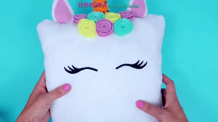 Easy Unicorn Pillow to do just in 5 minutes. No sew
