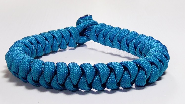 Paracord Bracelet: Snake Knot Design Bracelet
