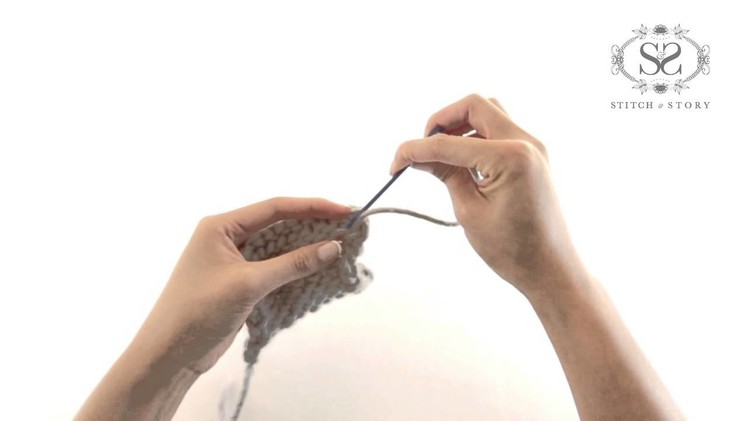HOW TO WEAVE IN LOOSE ENDS - KNITTING TUTORIAL