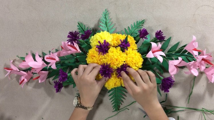 Horizontal Flower Arrangement