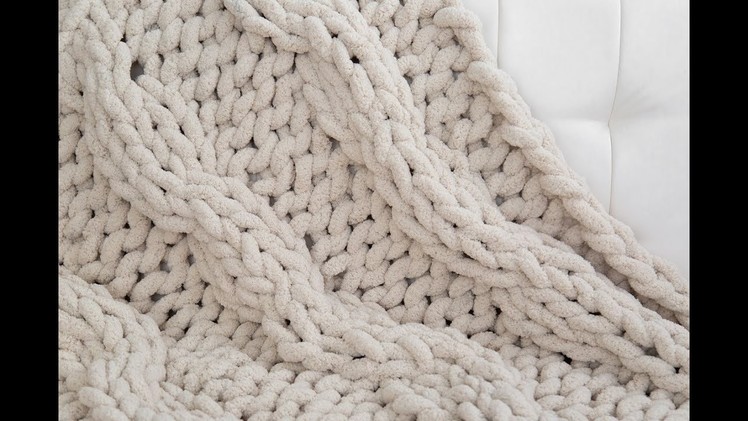 HOW TO HAND KNIT A CABLE KNIT CHENILLE BLANKET