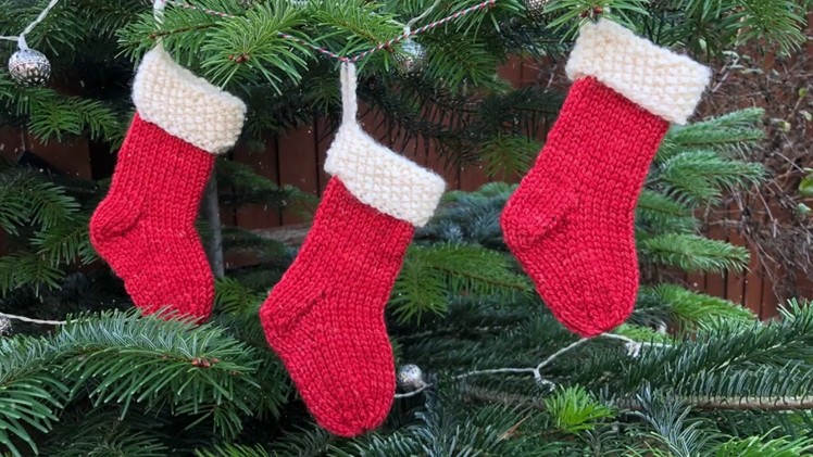 How to Knit a Mini Christmas Stocking - FULL TUTORIAL!