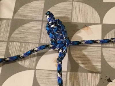 How to make a simple paracord keychain