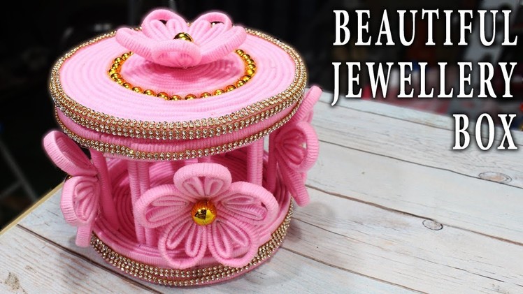 DIY beautiful Jewellery Box made from woolen and newspaper