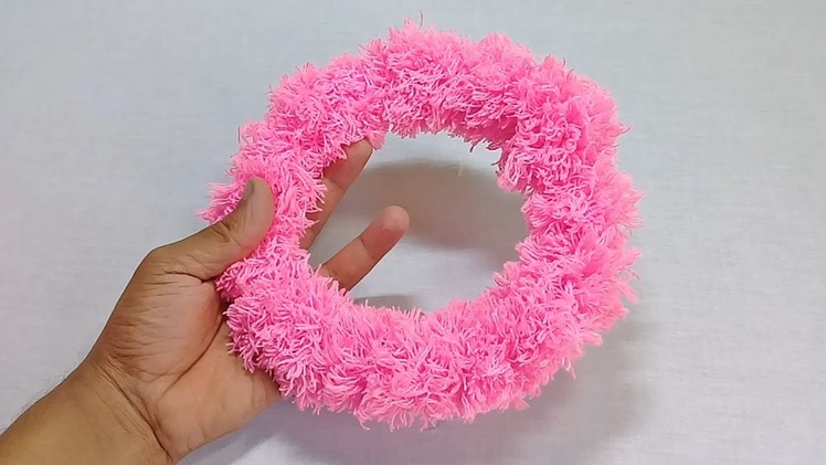 DIY room decor idea with wool | Woolen wreath Hanging For Decoration | Wool Craft for Room Decor