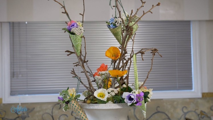 How to make a Victorian Tussie Mussie - Floristry Tutorial