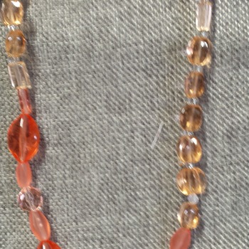 Orange and peach color necklace 142900