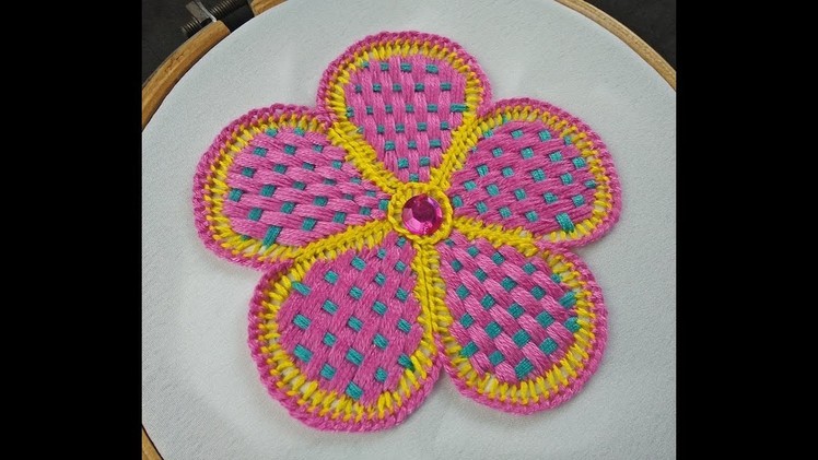 Hand Embroidery | Checkered flower With Buttonhole Stitch | Fantasy Flower Stitch |Embroidery Design