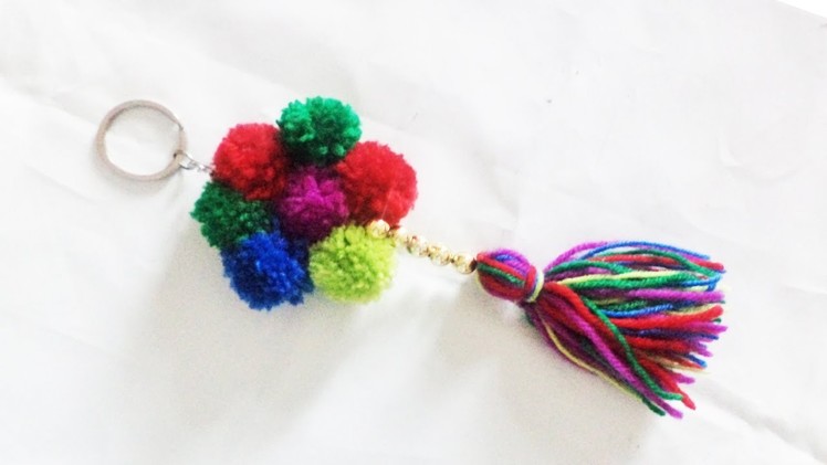 DIY woolen key chain. woolen Crafts Idea. wool Crafts. pom pom key chain.DIY. 