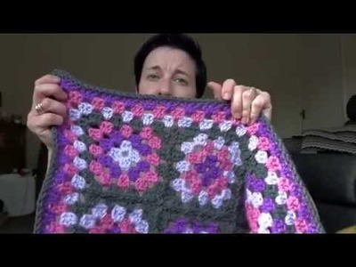Giraffe and a blanket 07.10.18 - Crochet vlog