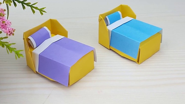 How to Make a Paper Bed - Easy Tutorials