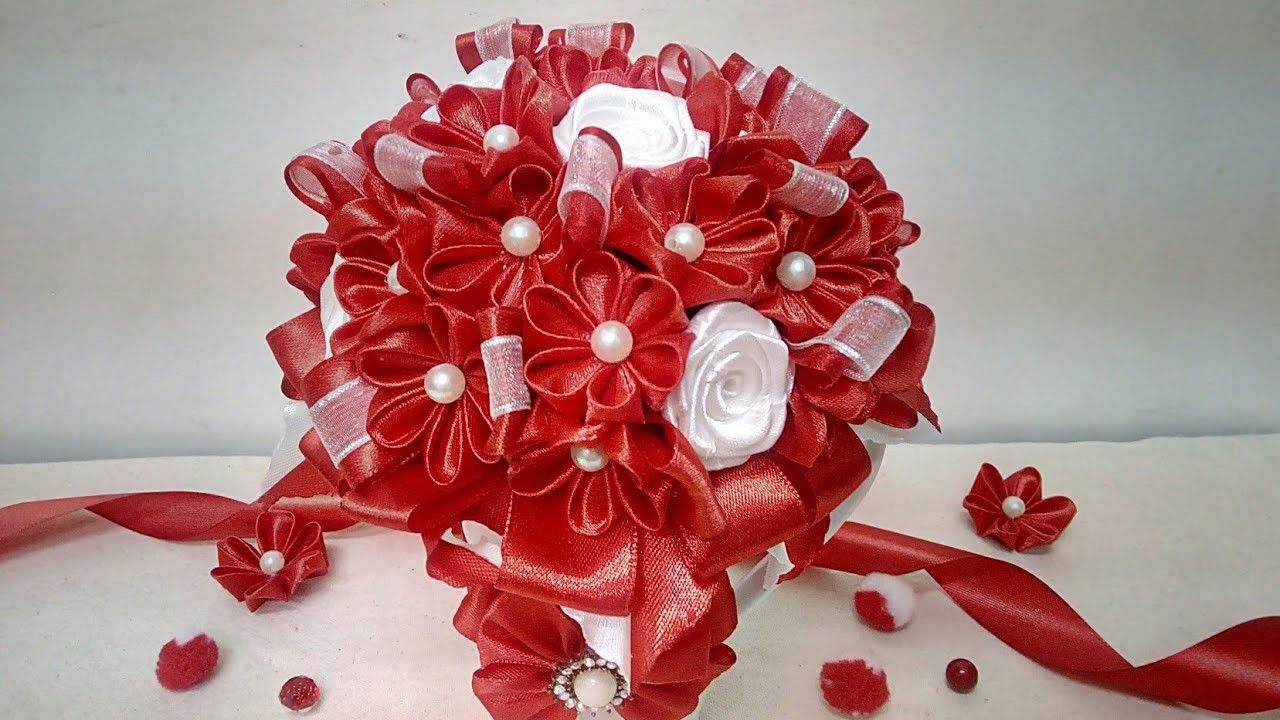 D I.Y. | Blooming Red #kanzashi #Bouquet.  Happy Valentine's!